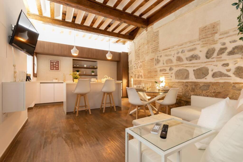 Apartamentos Boutique Hya トレド エクステリア 写真